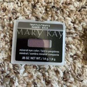 NEW Mary Kay Refill Mineral Eye Color!!!